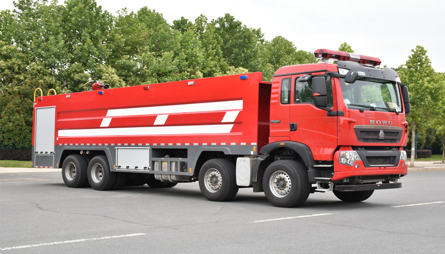 水罐消防車有哪些結(jié)構(gòu)組成和功能配置?